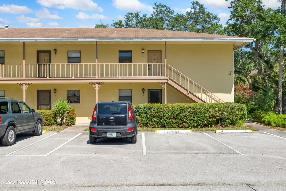 Unit for sale at 400 18th Street, Vero Beach, FL 32960