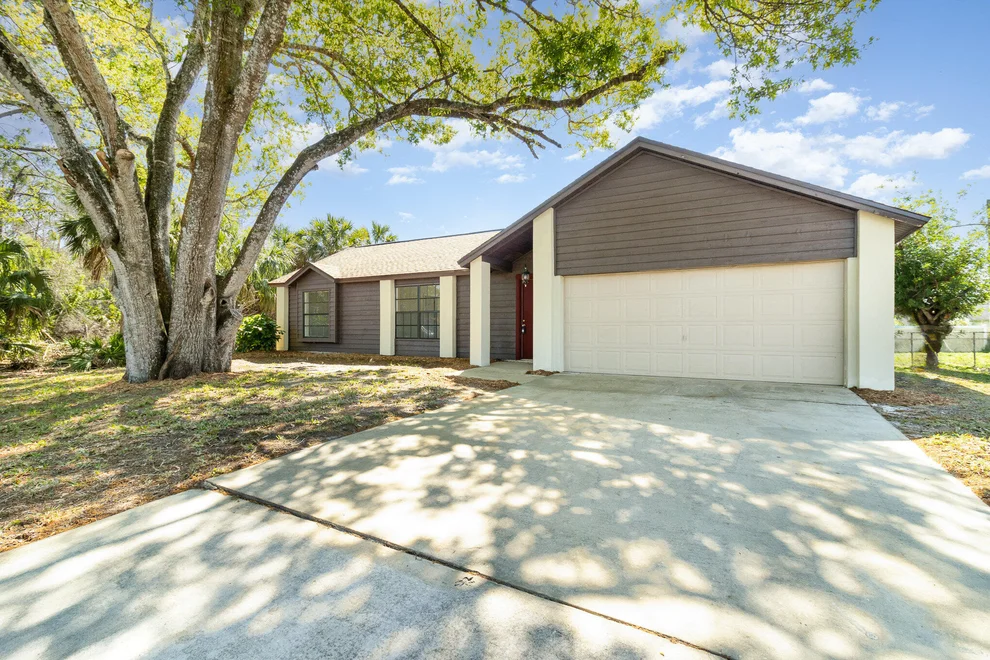 Unit for sale at 890 Cotorro Road SE, Palm Bay, FL 32909