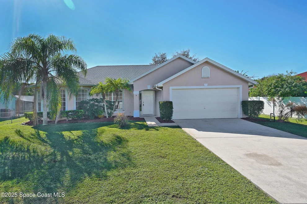 Unit for sale at 442 Davidson Street SE, Palm Bay, FL 32909