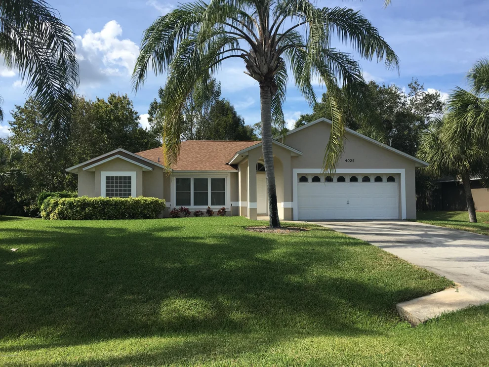 Unit for sale at 4025 57th Terrace, Vero Beach, FL 32966