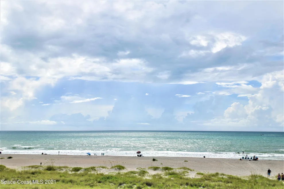Unit for sale at 555 Jackson Avenue, Cape Canaveral, FL 32920