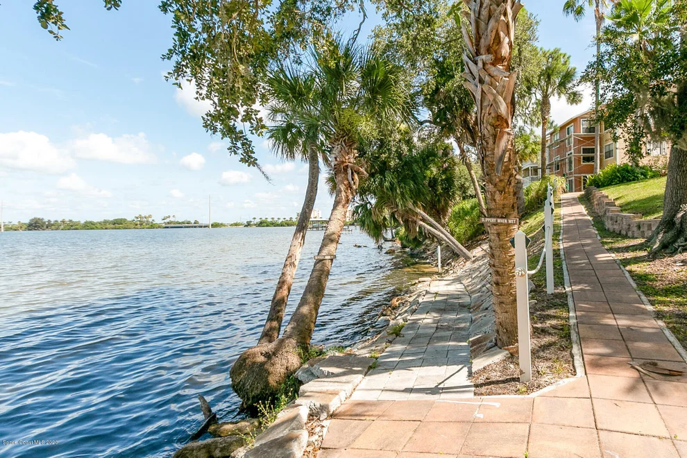 Unit for sale at 225 S Tropical, Merritt Island, FL 32952