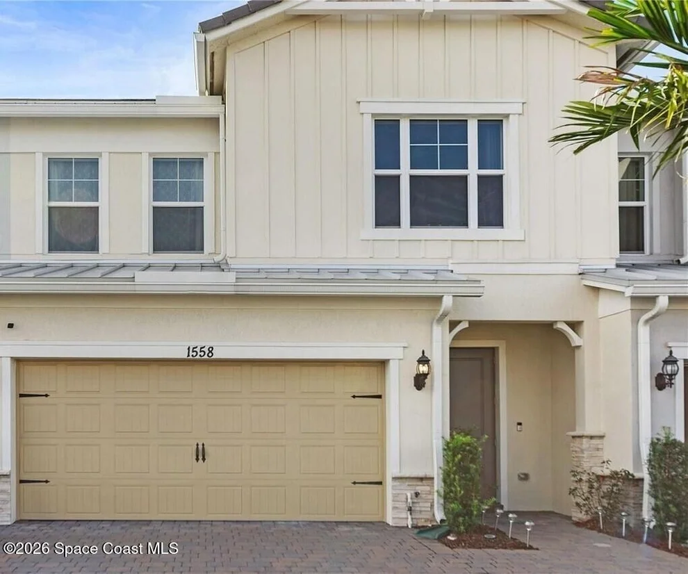 Unit for sale at 1558 Myrtle Oak Terrace, Hollywood, FL 33021