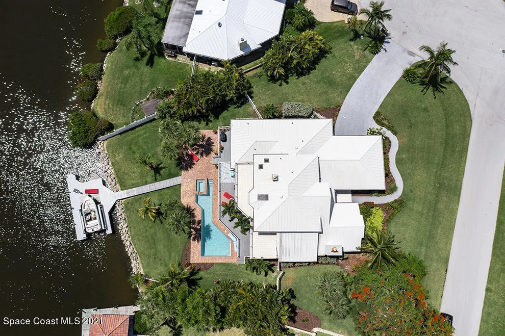 Unit for sale at 100 Lanternback Island Drive, Satellite Beach, FL 32937