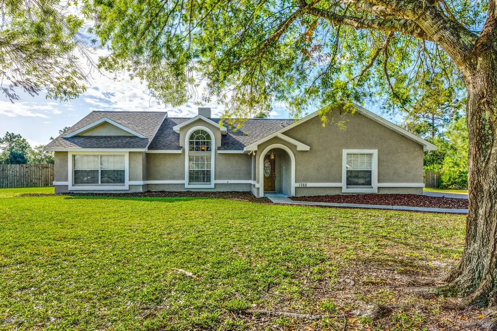 Unit for sale at 1762 Plantation Circle SE, Palm Bay, FL 32909