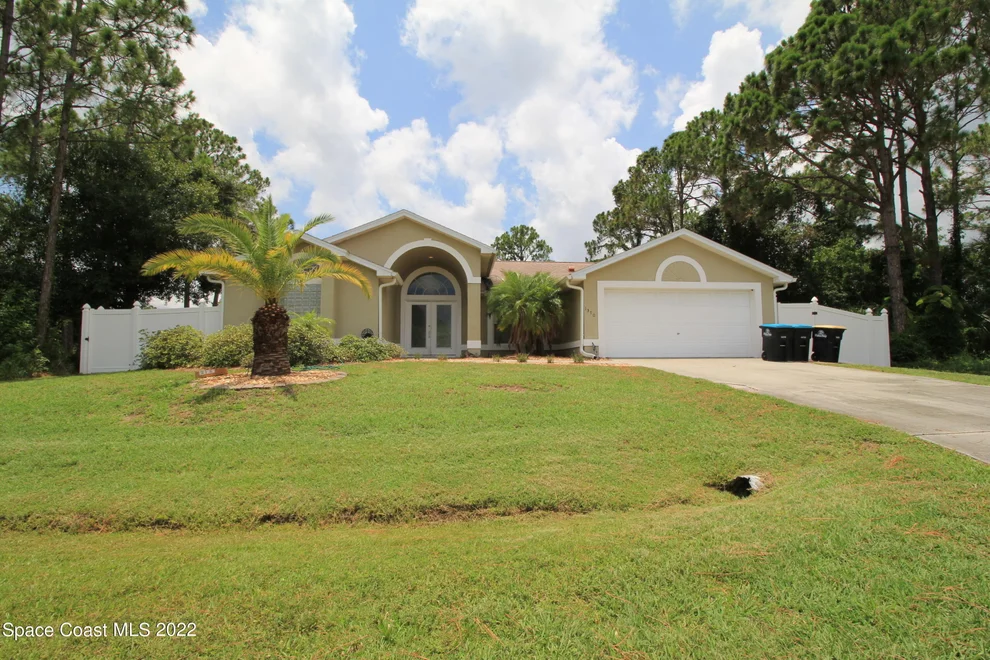 Unit for sale at 1370 Altamont Avenue NE, Palm Bay, FL 32907