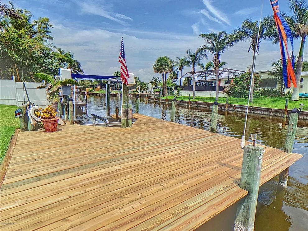 Unit for sale at 360 Riverside Avenue, Merritt Island, FL 32953