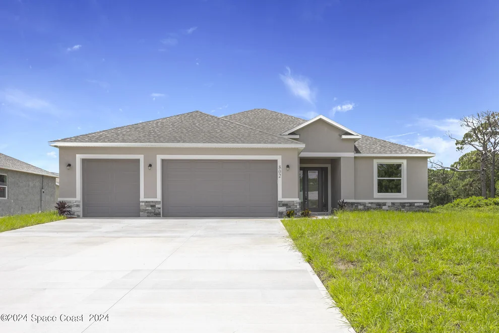 Unit for sale at 802 Coconut Street SE, Palm Bay, FL 32909