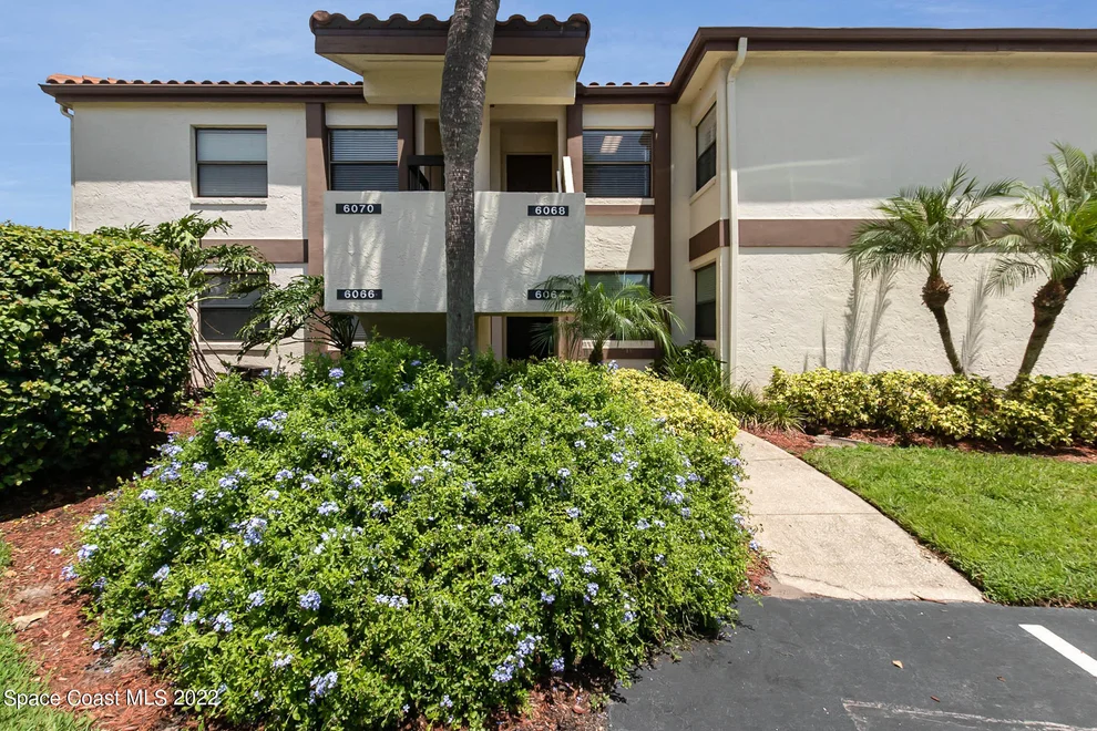 Unit for sale at 6068 Willowpointe Circle, Orlando, FL 32822