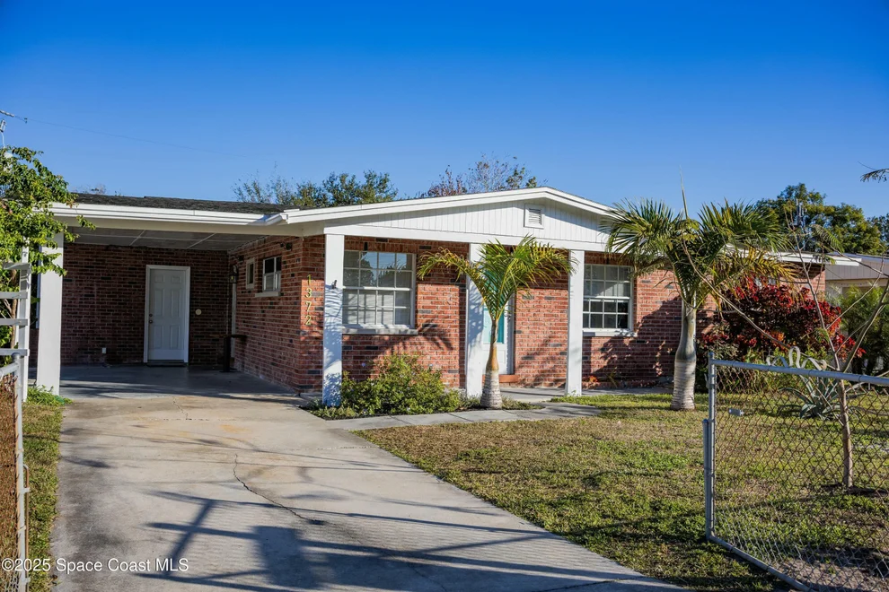 Unit for sale at 1372 Ashwood Drive, Melbourne, FL 32935
