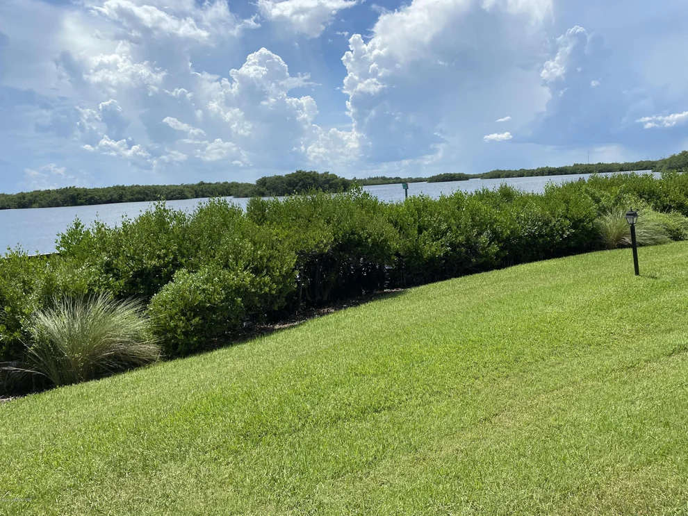 Unit for sale at 660 S Brevard Avenue, Cocoa Beach, FL 32931
