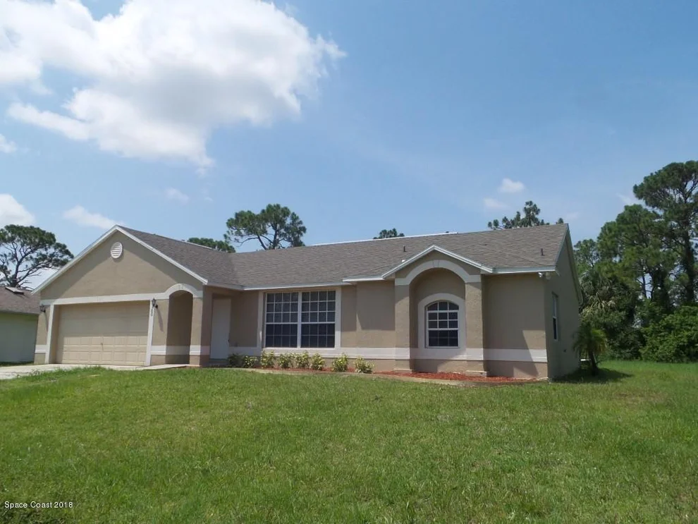 Unit for sale at 300 Viking Street NE, Palm Bay, FL 32907