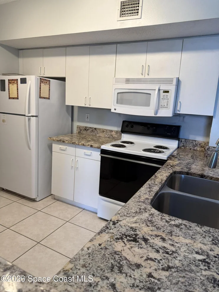 Unit for sale at 1550 S 42nd Circle, Vero Beach, FL 32967