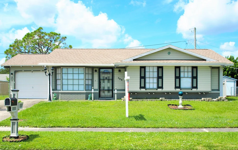 Unit for sale at 784 NE Bywood Drive NE, Palm Bay, FL 32905