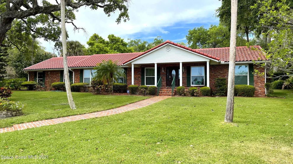 Unit for sale at 110 S Twin Lakes Road, Cocoa, FL 32926