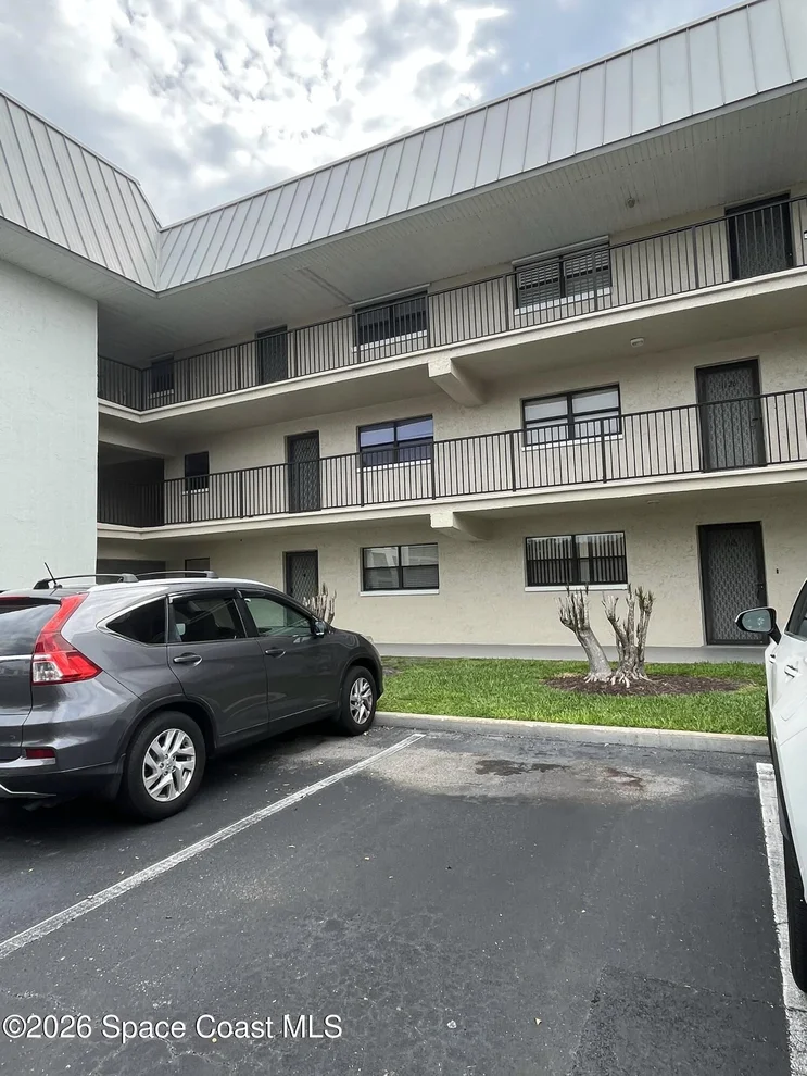 Unit for sale at 325 Tangle Run Boulevard, Melbourne, FL 32940