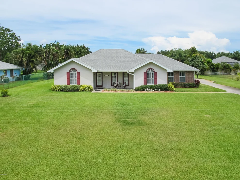 Unit for sale at 1900 Crawford Avenue, Merritt Island, FL 32953