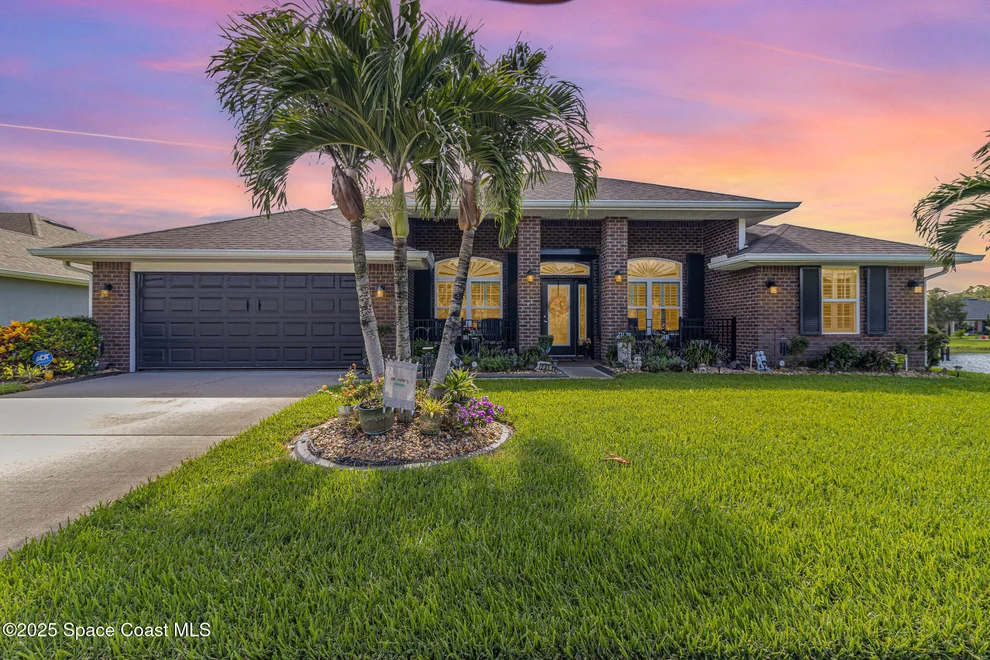 Unit for sale at 231 Nardo Avenue SW, Palm Bay, FL 32908