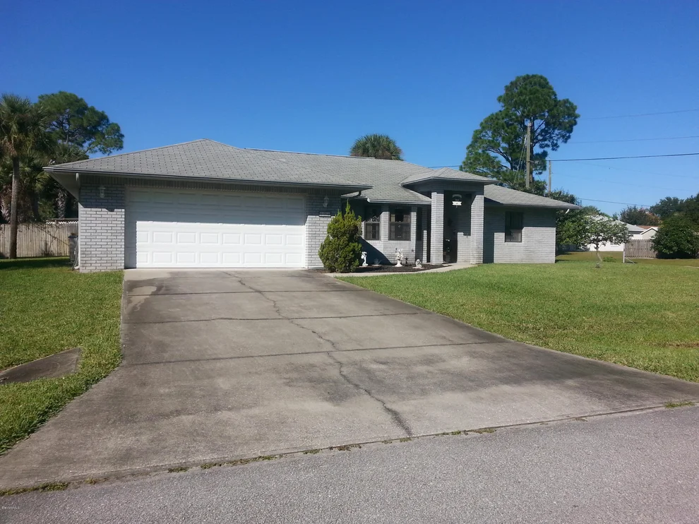 Unit for sale at 524 NE Conover Avenue, Palm Bay, FL 32907