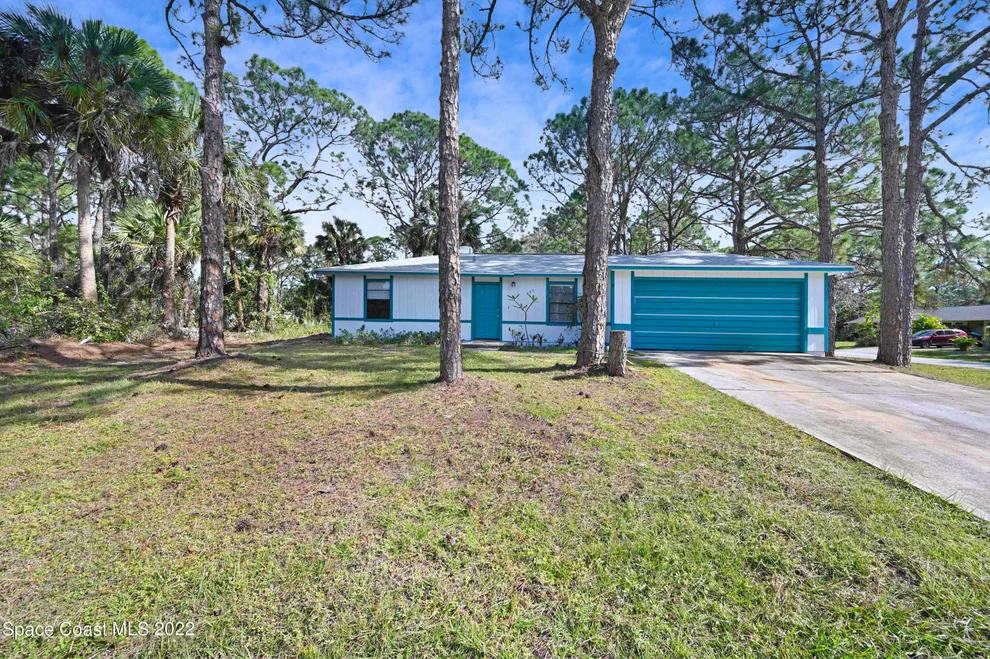 Unit for sale at 495 Santo Domingo Avenue SW, Palm Bay, FL 32908