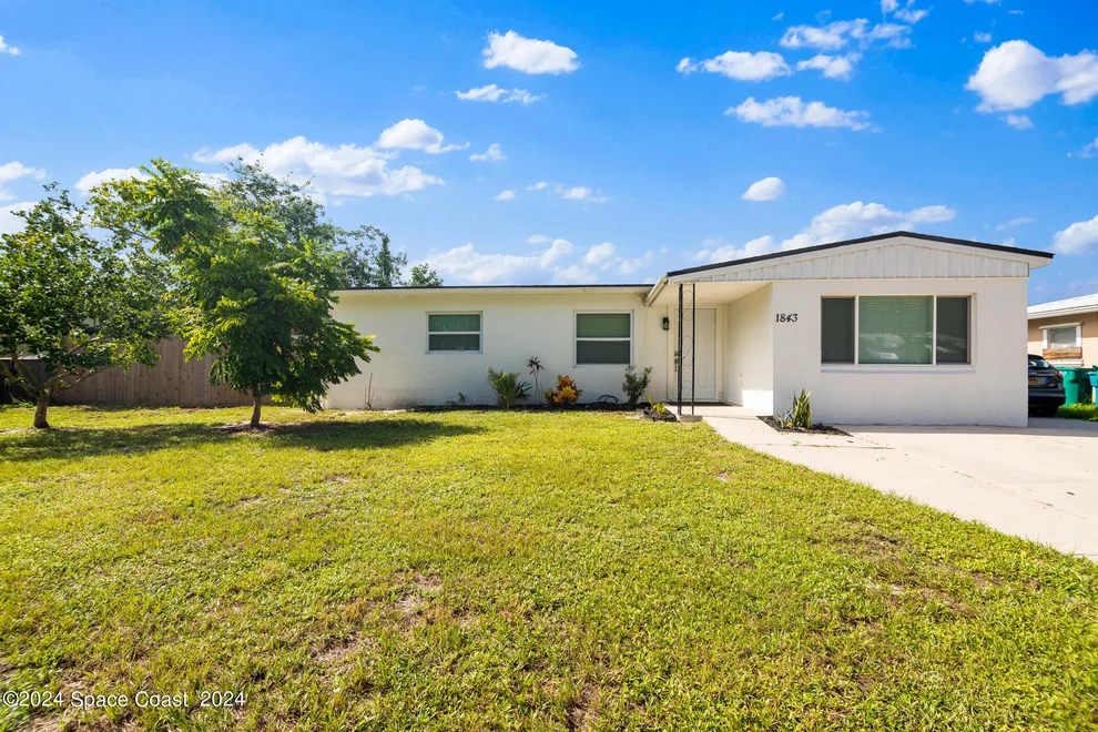 Unit for sale at 1843 Madison Avenue, Melbourne, FL 32935