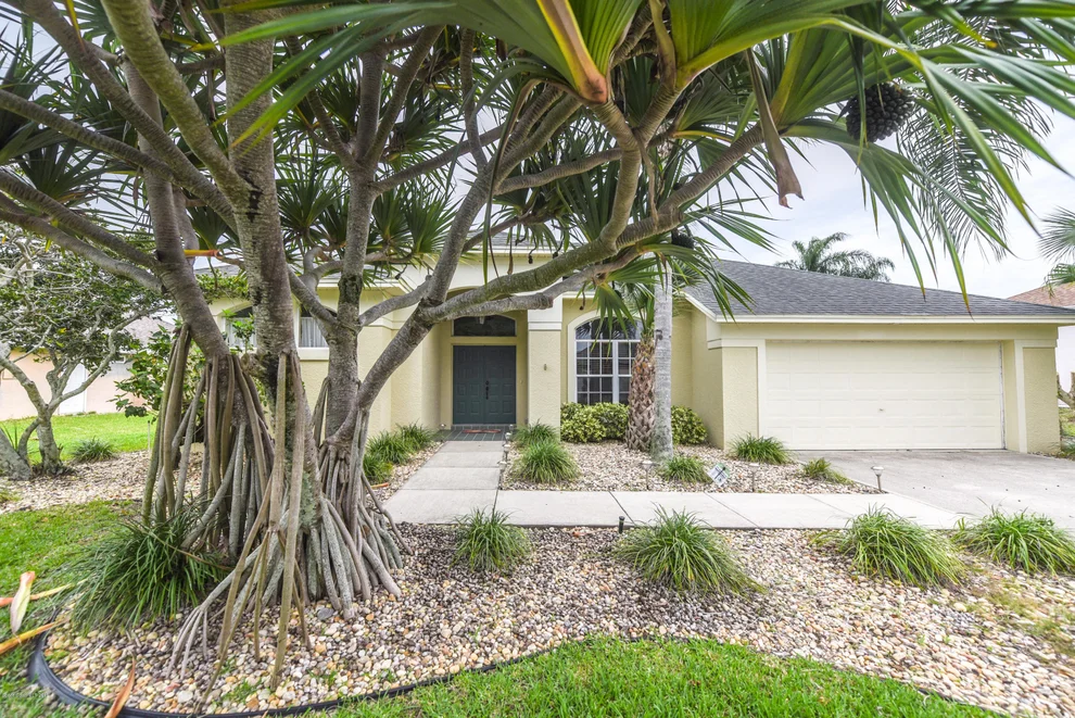Unit for sale at 2985 Savannahs Trail, Merritt Island, FL 32953