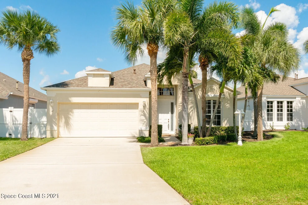 Unit for sale at 332 Seafarer Circle, Indialantic, FL 32903