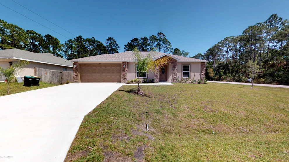 Unit for sale at 399 Webbwood Avenue SW, Palm Bay, FL 32908