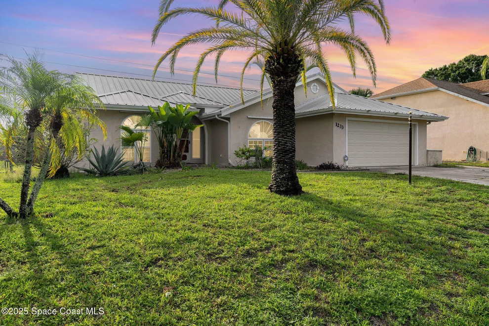 Unit for sale at 1233 Lamplighter Drive NW, Palm Bay, FL 32907