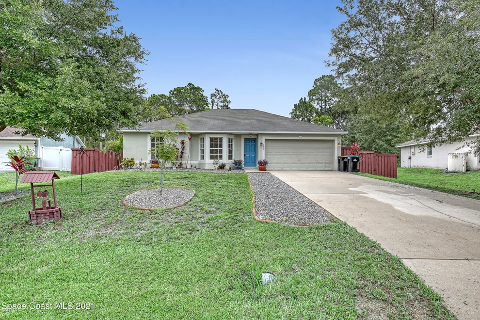 Unit for sale at 261 Gordon Road NW, Palm Bay, FL 32907