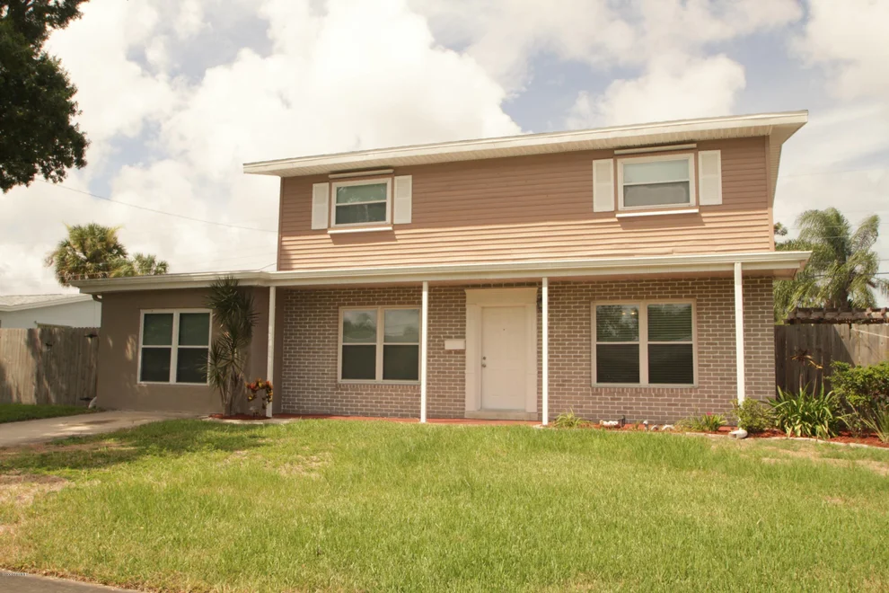 Unit for sale at 1738 Dodge Circle N, Melbourne, FL 32935