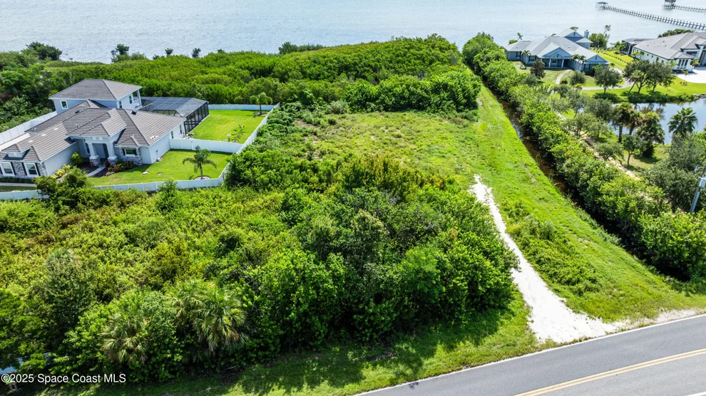 Unit for sale at 3700 S Courtenay Parkway, Merritt Island, FL 32952