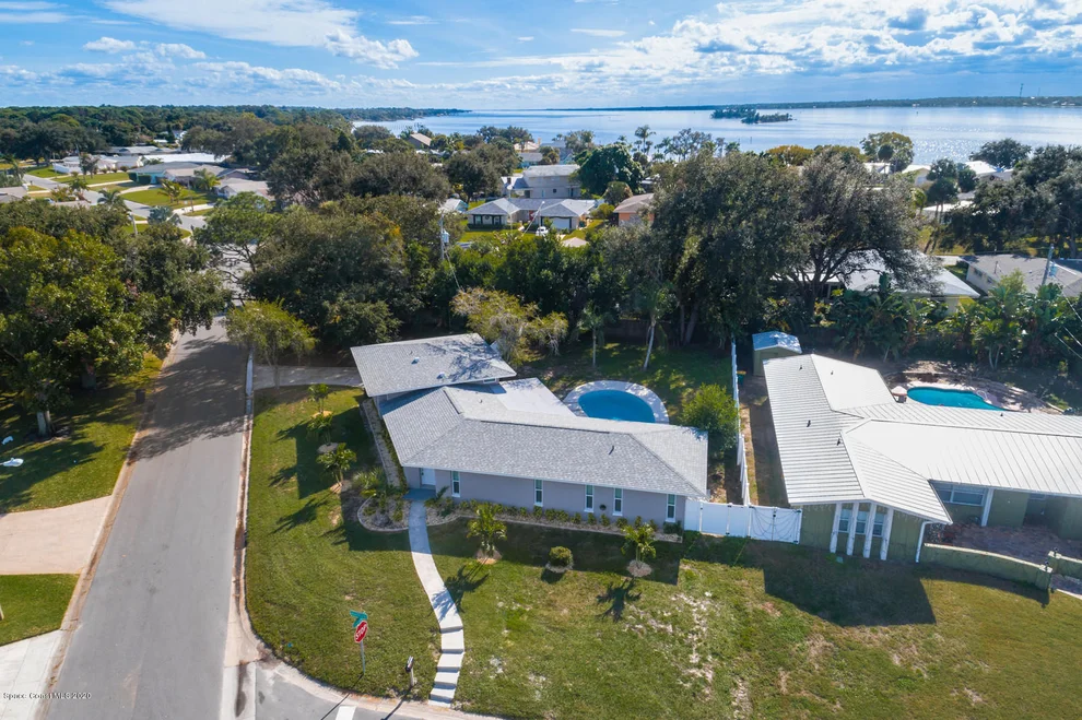 Unit for sale at 95 Alhambra Drive, Merritt Island, FL 32952