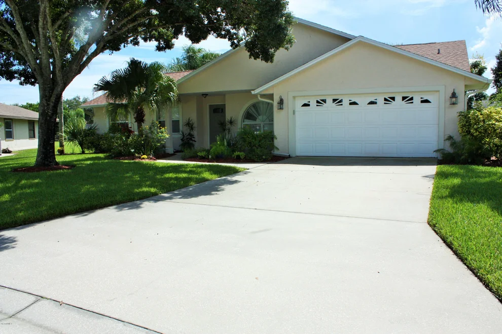 Unit for sale at 562 Deerfield Drive, Melbourne, FL 32940