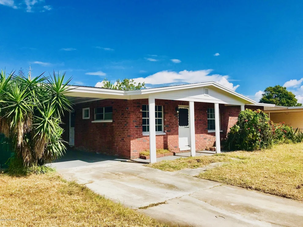 Unit for sale at 1372 Ashwood Drive, Melbourne, FL 32935
