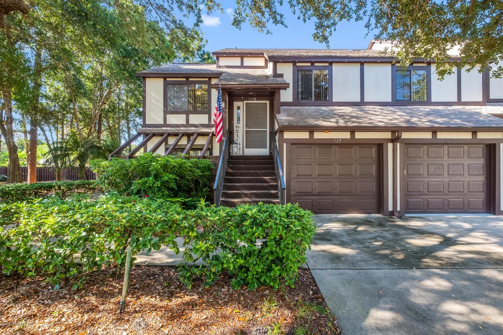 Unit for sale at 725 Greenwood Manor Cir Circle, Melbourne, FL 32904