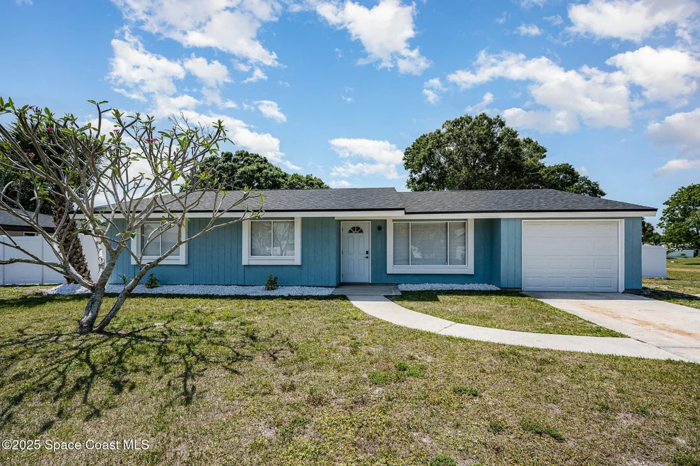 Unit for sale at 980 Hooper Avenue NE, Palm Bay, FL 32905