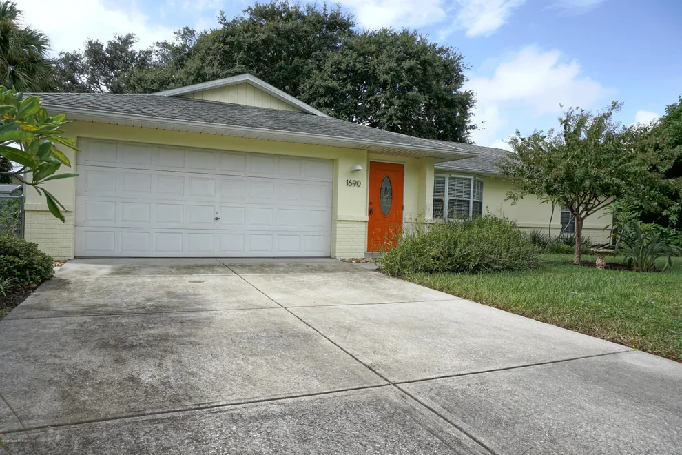 Unit for sale at 1690 Omega Street NE, Palm Bay, FL 32907