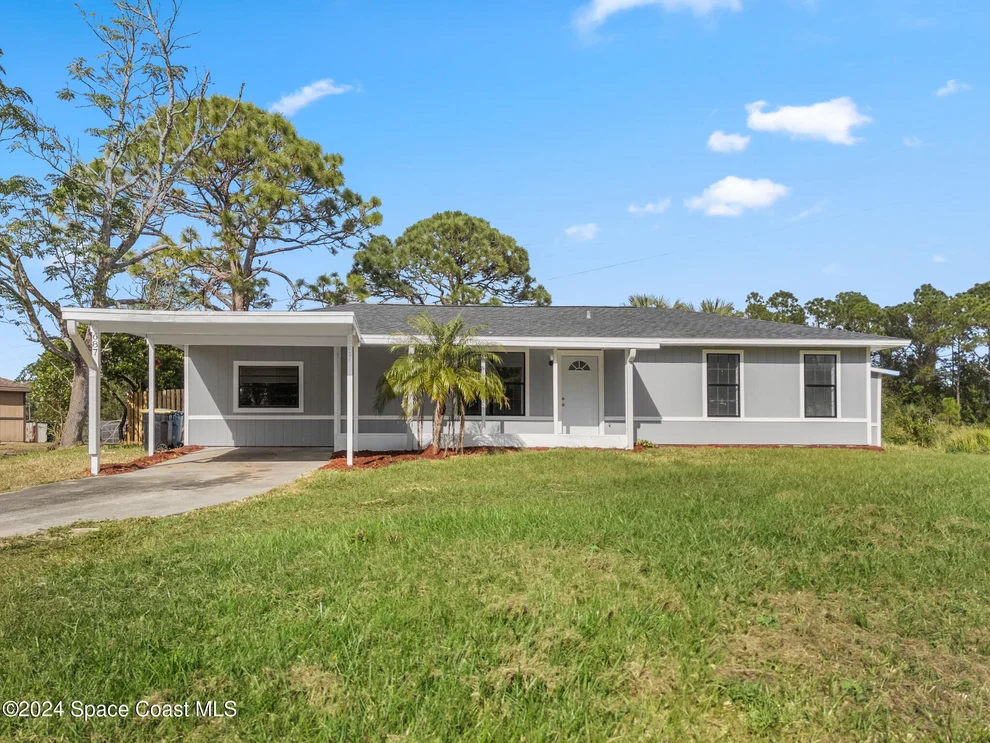 Unit for sale at 687 Harrington Street SW, Palm Bay, FL 32908