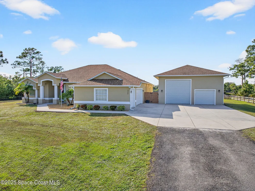 Unit for sale at 2740 Waring Lane S, Malabar, FL 32950