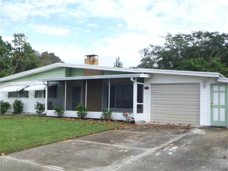 Unit for sale at 215 N Williams Avenue, Titusville, FL 32796