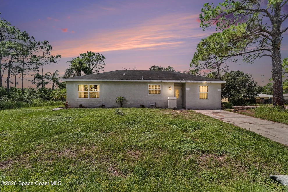 Unit for sale at 280 Tipton Road SW, Palm Bay, FL 32908