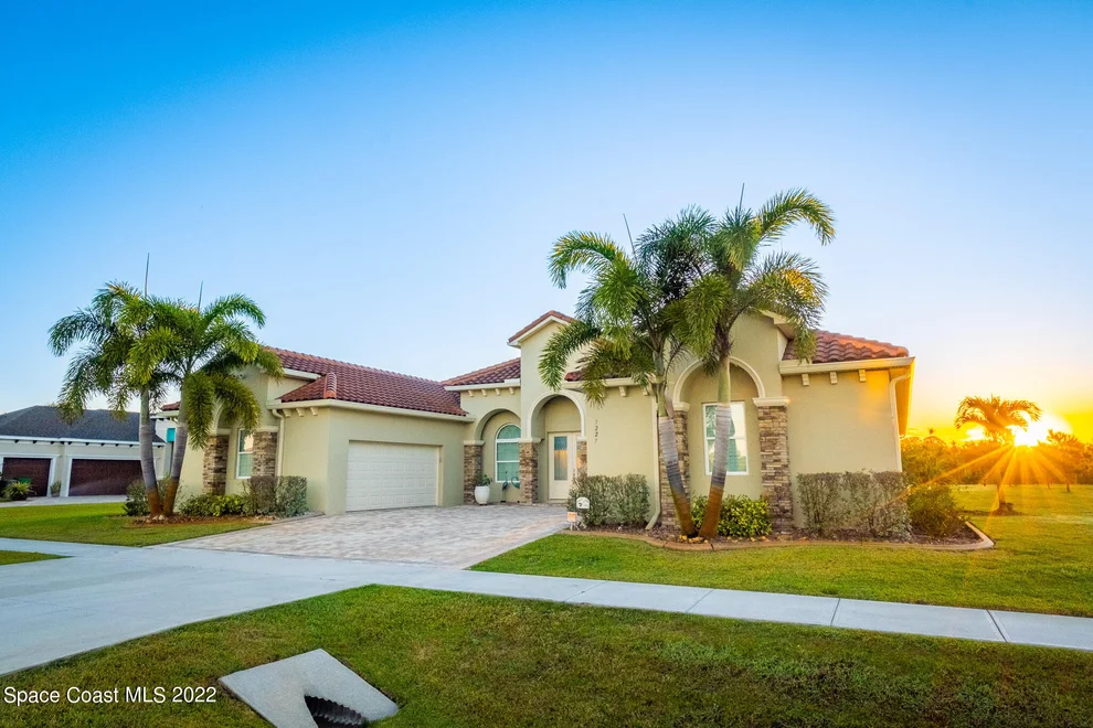 Unit for sale at 7227 Preserve Pointe Drive, Merritt Island, FL 32953