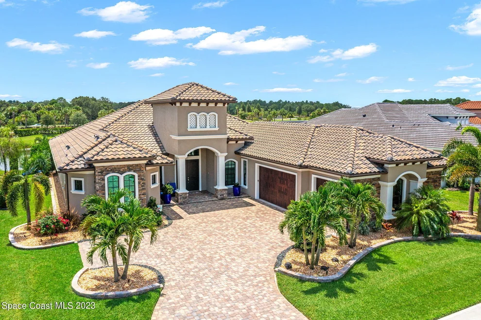 Unit for sale at 8429 Serrano Circle, Melbourne, FL 32940
