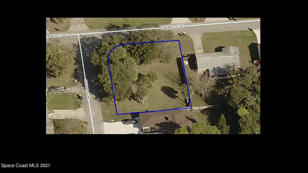Unit for sale at 480 Evergreen Street NE, Palm Bay, FL 32907