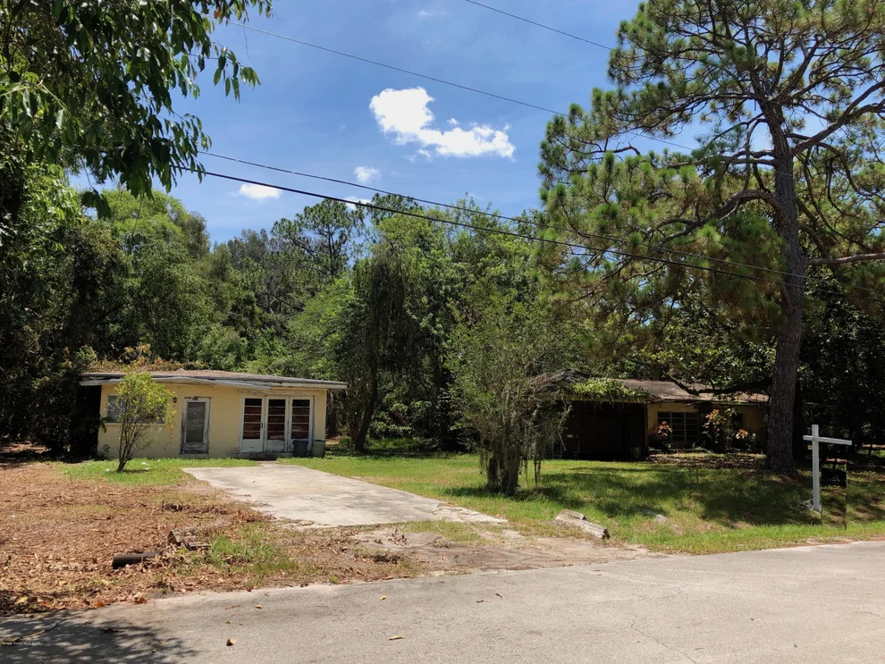 Unit for sale at 654 West Pine Road, Melbourne Village, FL 32904