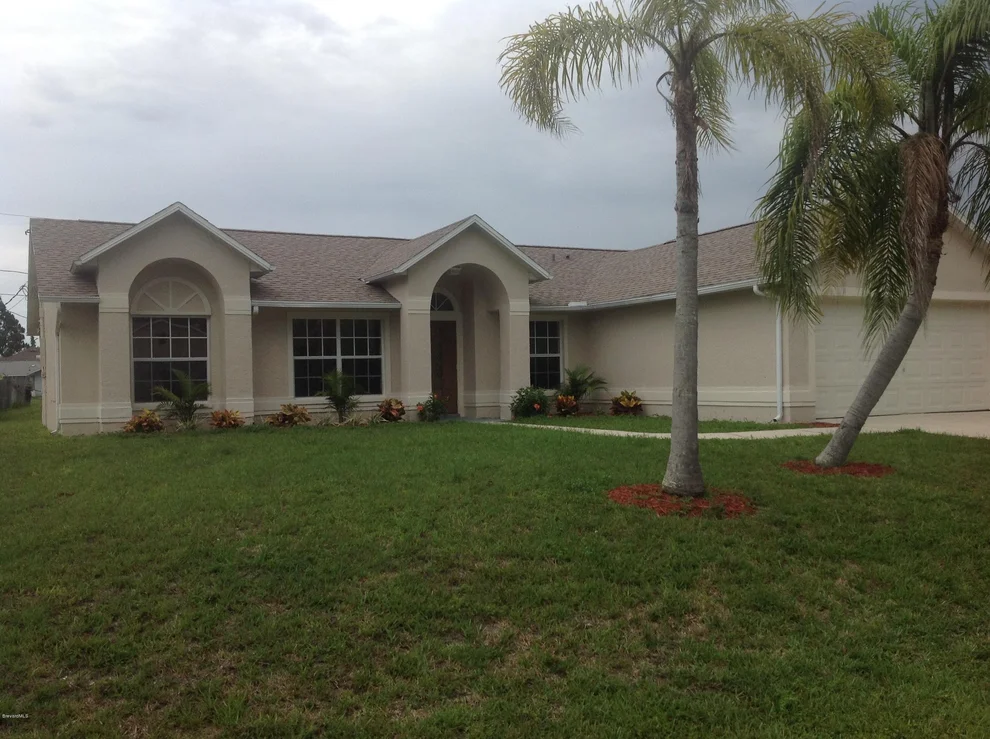 Unit for sale at 1353 NW Camas Avenue, Palm Bay, FL 32907