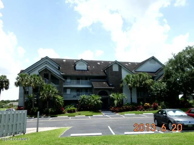 Unit for sale at 575 Shadow Wood Lane, Titusville, FL 32780