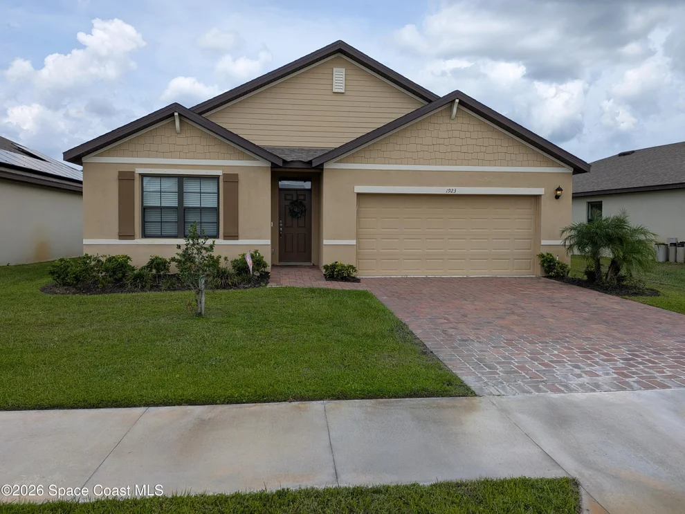 Unit for sale at 1923 Farmhouse Road SE, Palm Bay, FL 32909