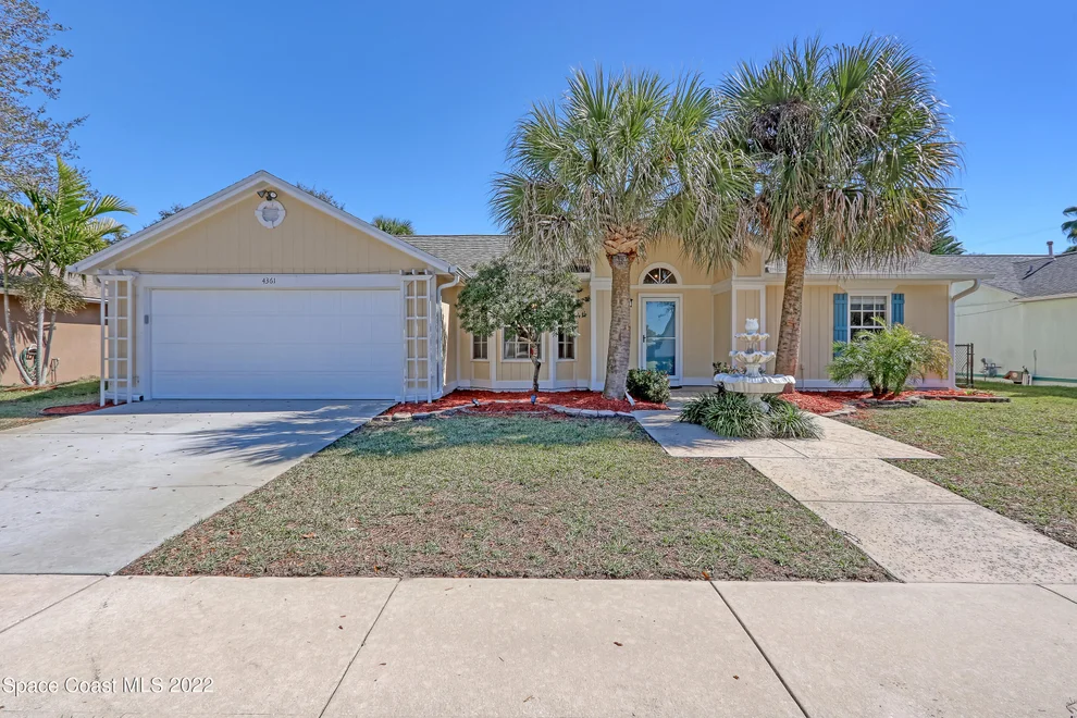Unit for sale at 4361 Silver Lake Drive, Melbourne, FL 32901